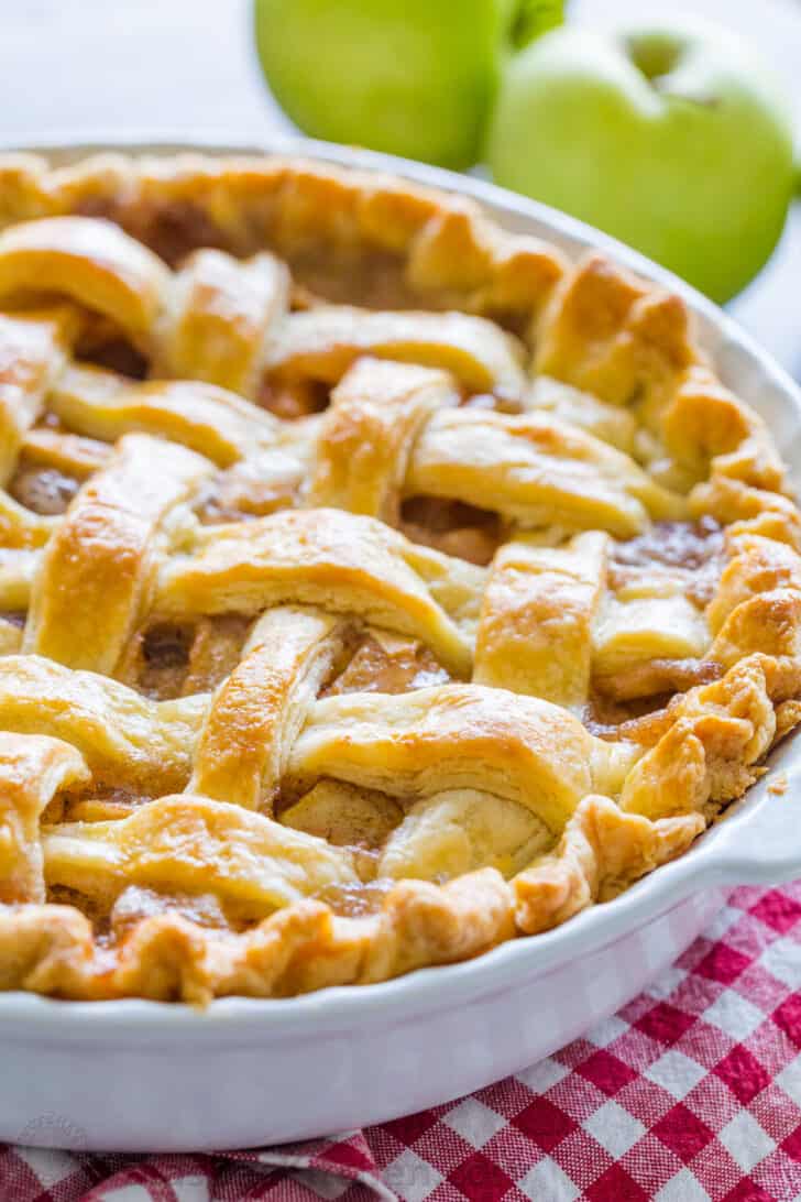 Baked Apple Pie Recipe in pie dish