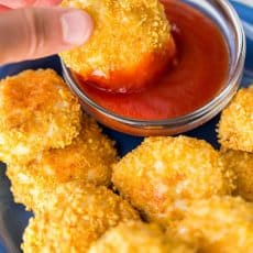 Baked Chicken Nuggets. These are crisp on the outside and juicy inside. Freezer Friendly! @natashaskitchen